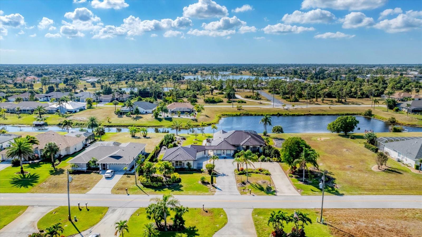 Image 51 of 67 For 646 Boundary Boulevard