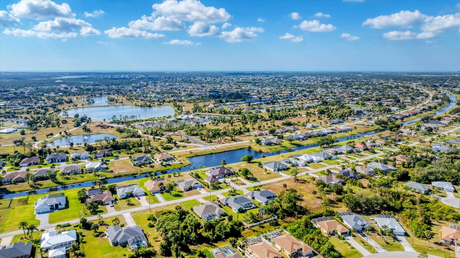 Image 54 of 67 For 646 Boundary Boulevard