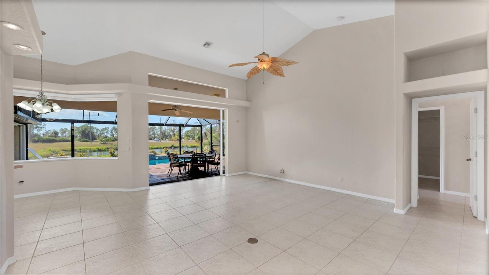 Image 9 of 67 For 646 Boundary Boulevard