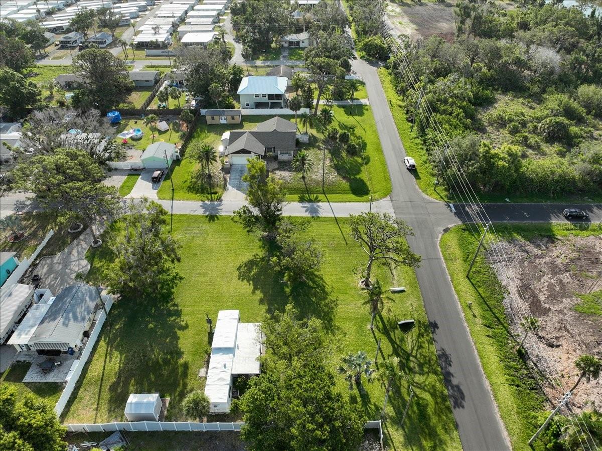 Image 5 of 13 For 140 Riverview Avenue