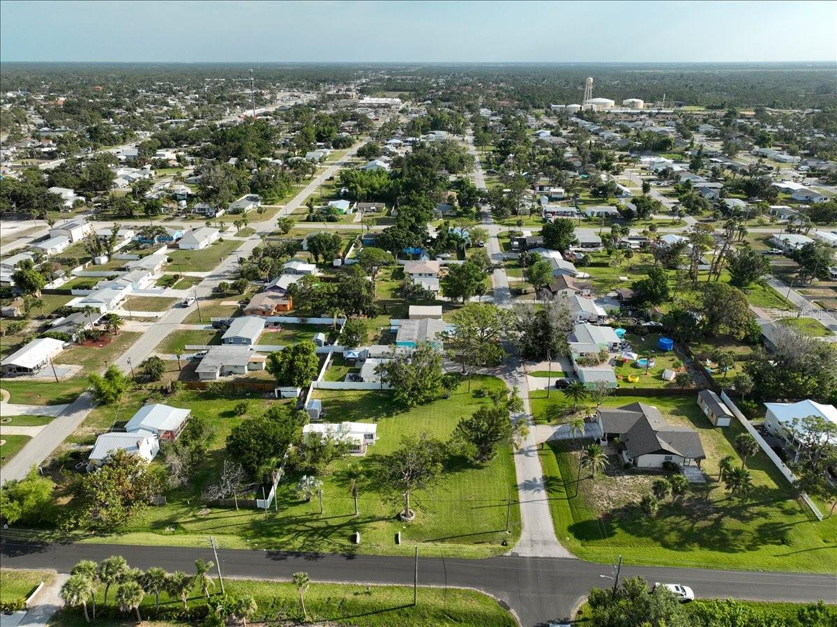 Image 9 of 13 For 140 Riverview Avenue