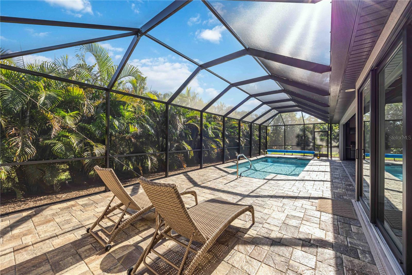 Image 8 of 61 For 959 Boundary Boulevard