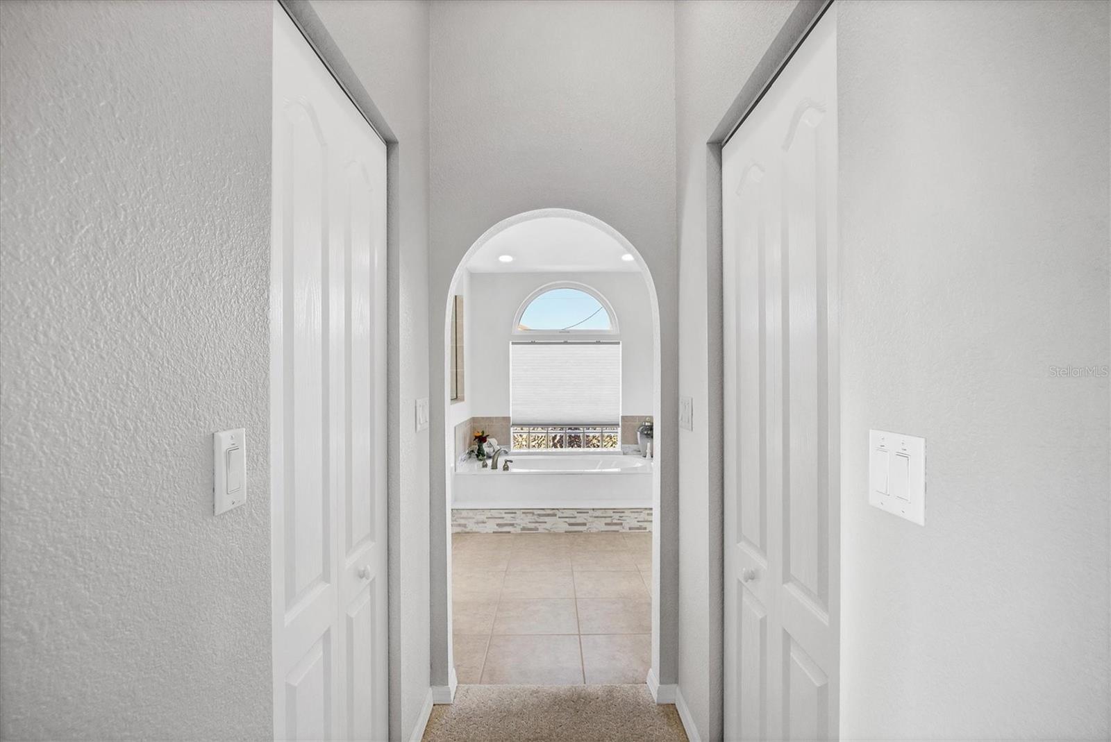 Image 19 of 52 For 126 White Marsh Lane