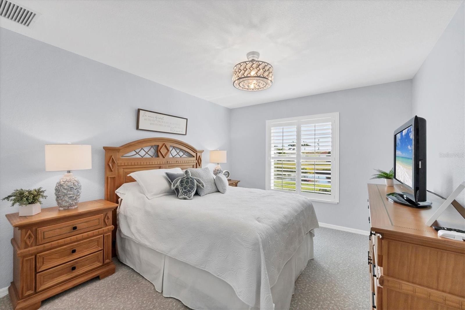 Image 25 of 52 For 126 White Marsh Lane