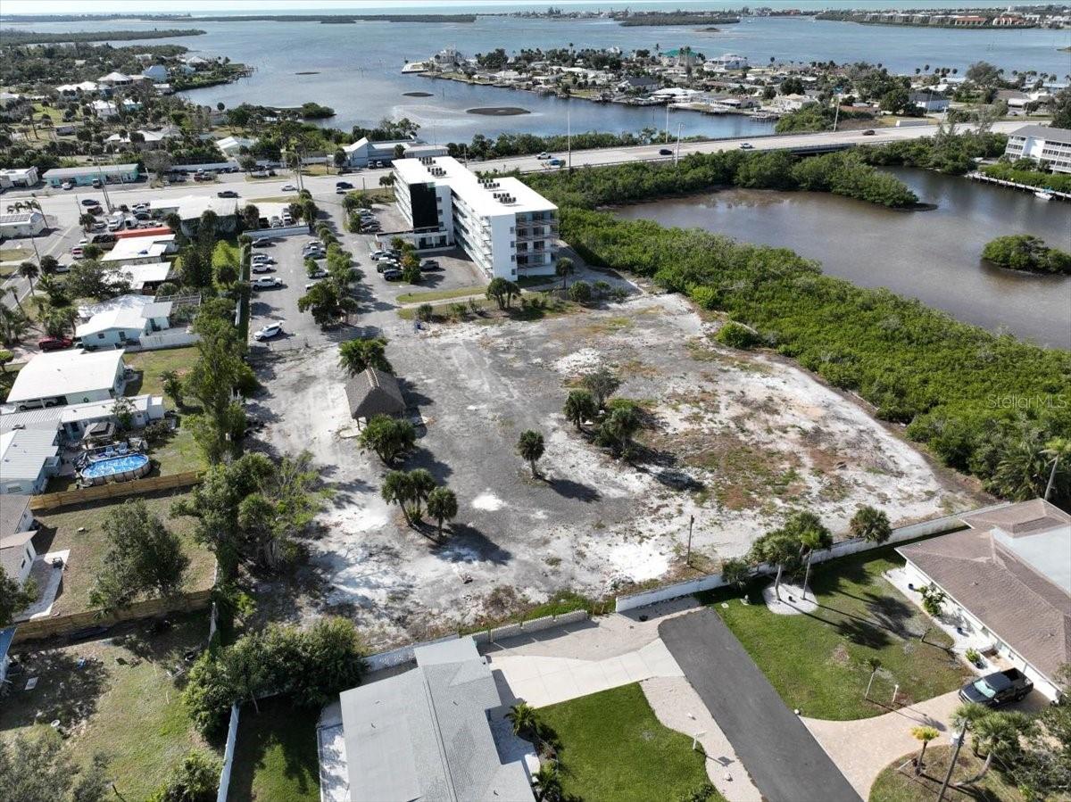 Image 12 of 17 For 1460 Mccall Road B