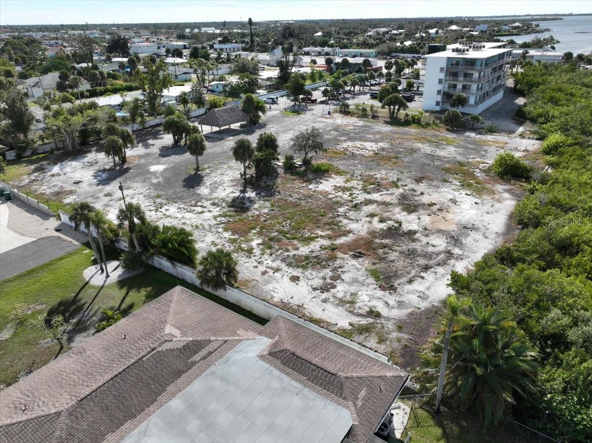 Image 17 of 17 For 1460 Mccall Road B