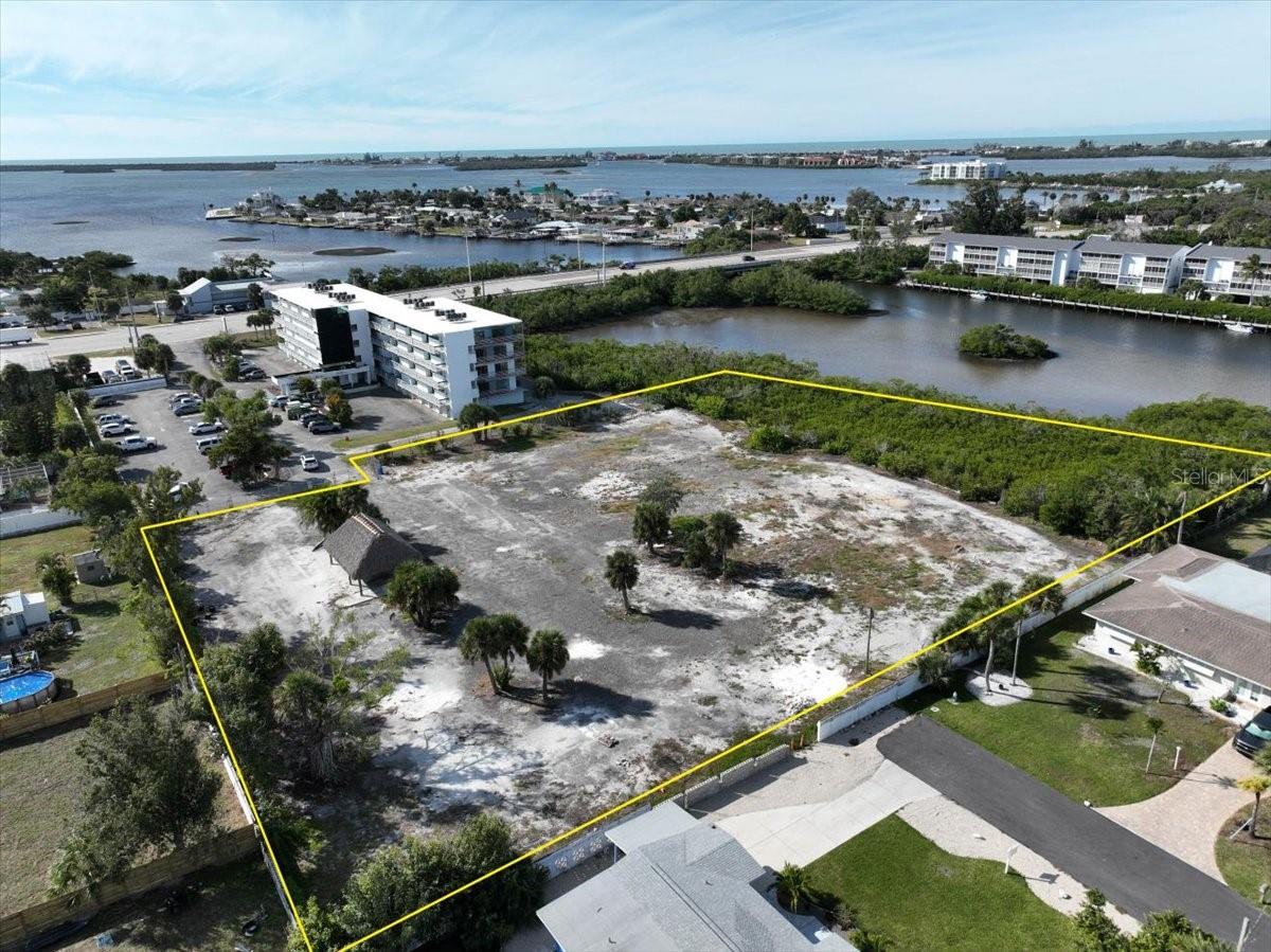 Image 2 of 17 For 1460 Mccall Road B