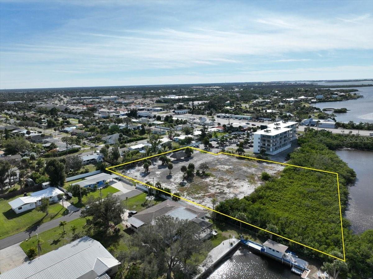 Image 4 of 17 For 1460 Mccall Road B