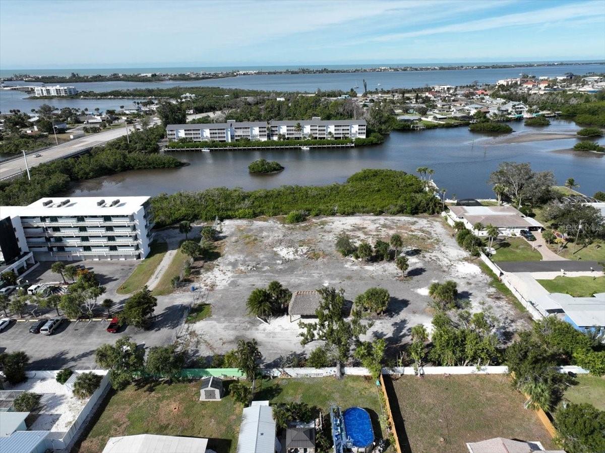 Image 7 of 17 For 1460 Mccall Road B