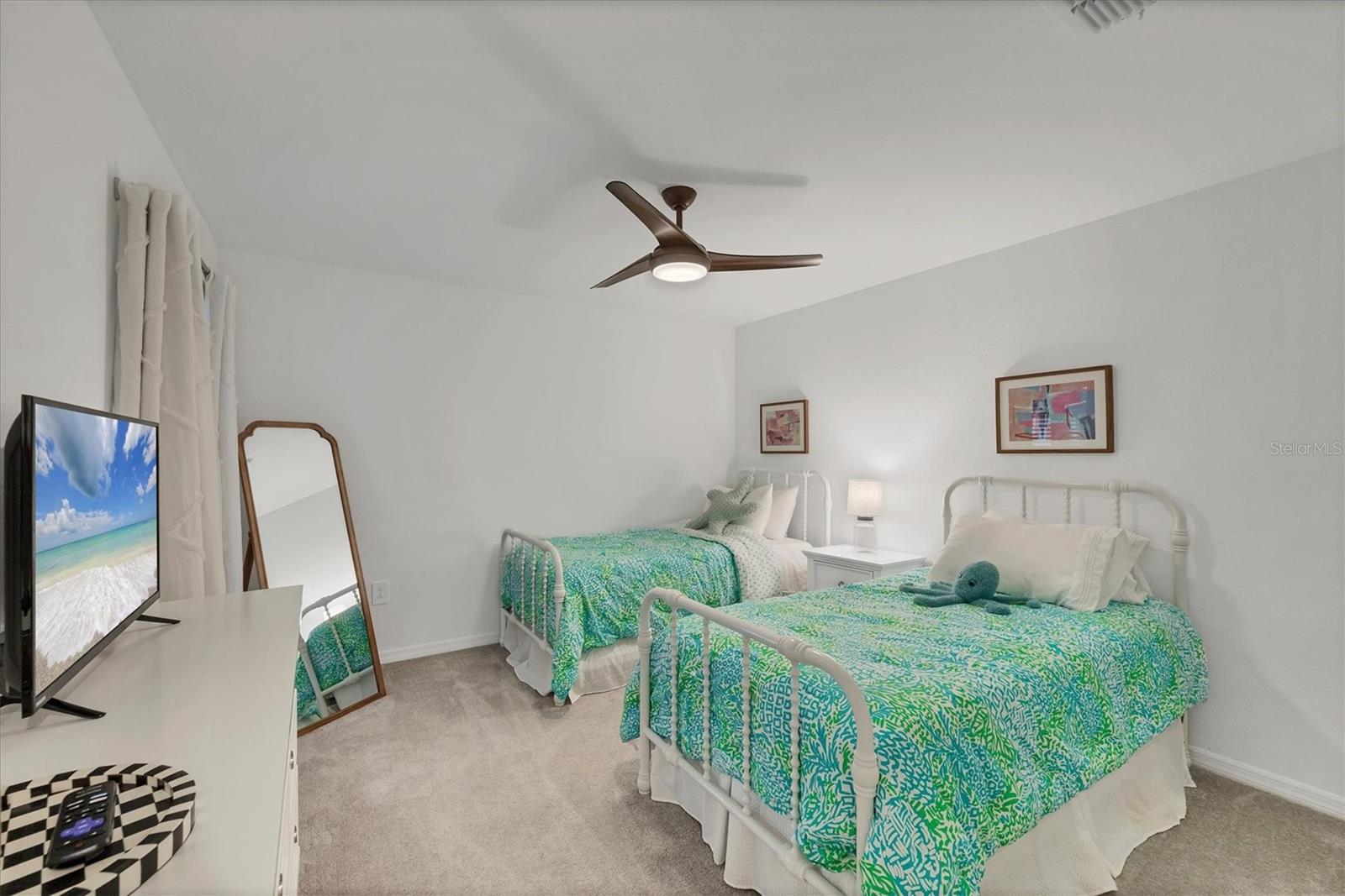 Image 15 of 41 For 12520 Galapagos Court 202