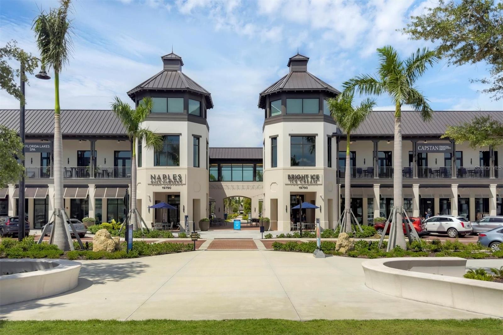 Image 38 of 41 For 12520 Galapagos Court 202