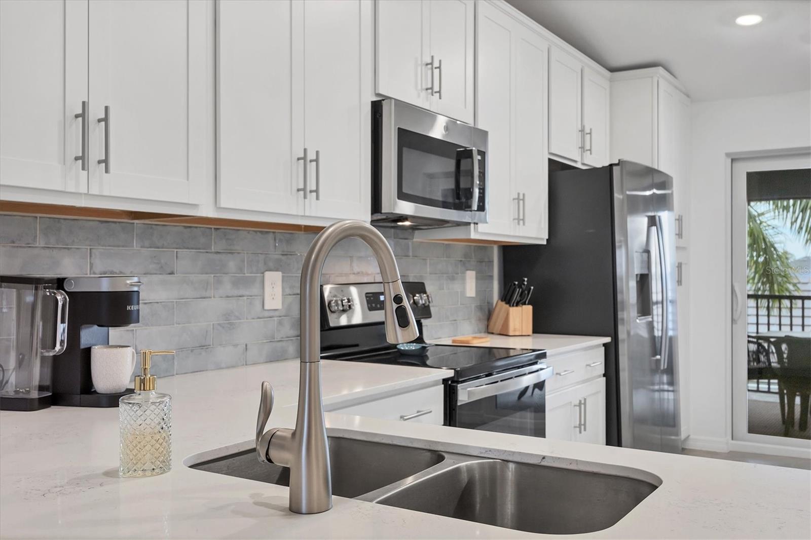 Image 4 of 41 For 12520 Galapagos Court 202