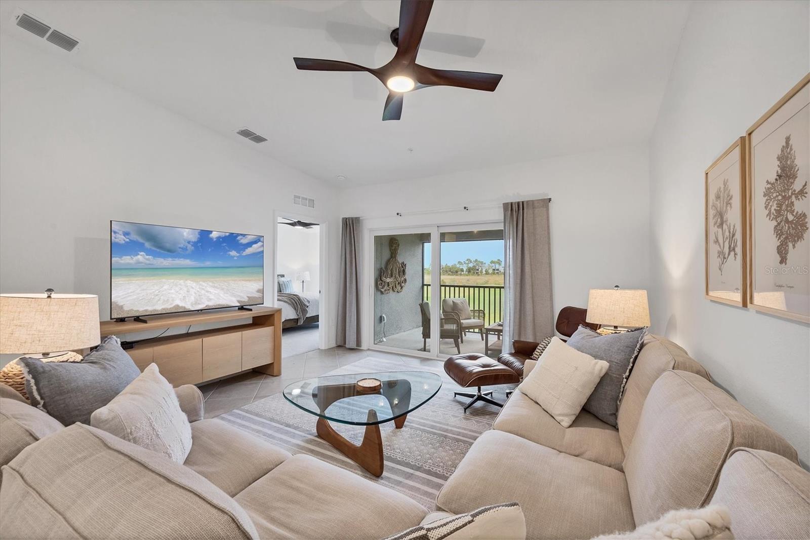 Image 6 of 41 For 12520 Galapagos Court 202