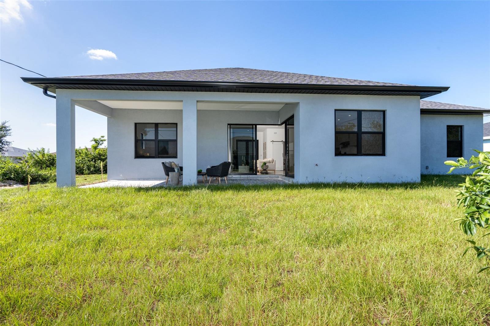 Image 27 of 55 For 11042 Carnegie Avenue