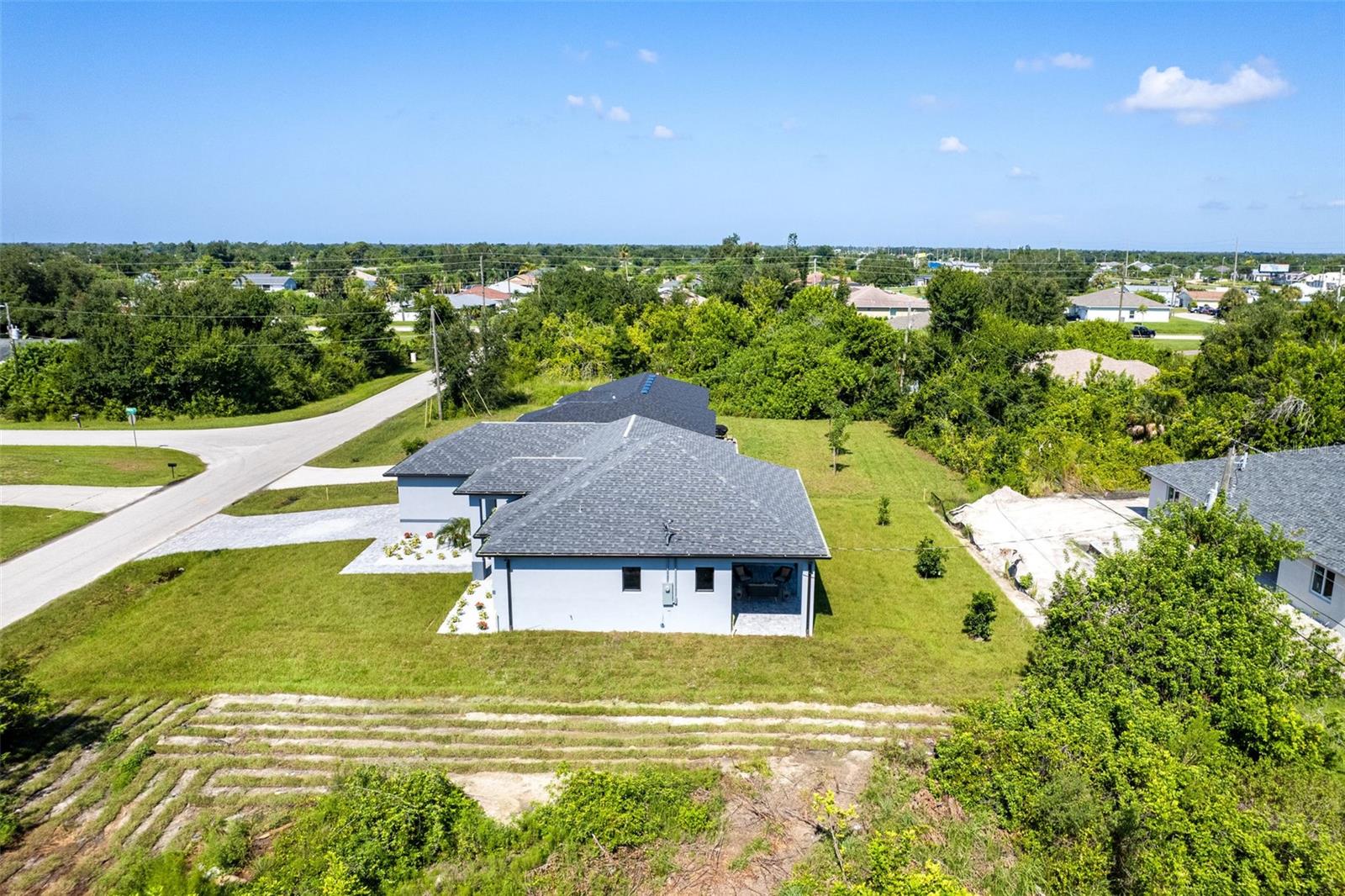 Image 53 of 55 For 11042 Carnegie Avenue