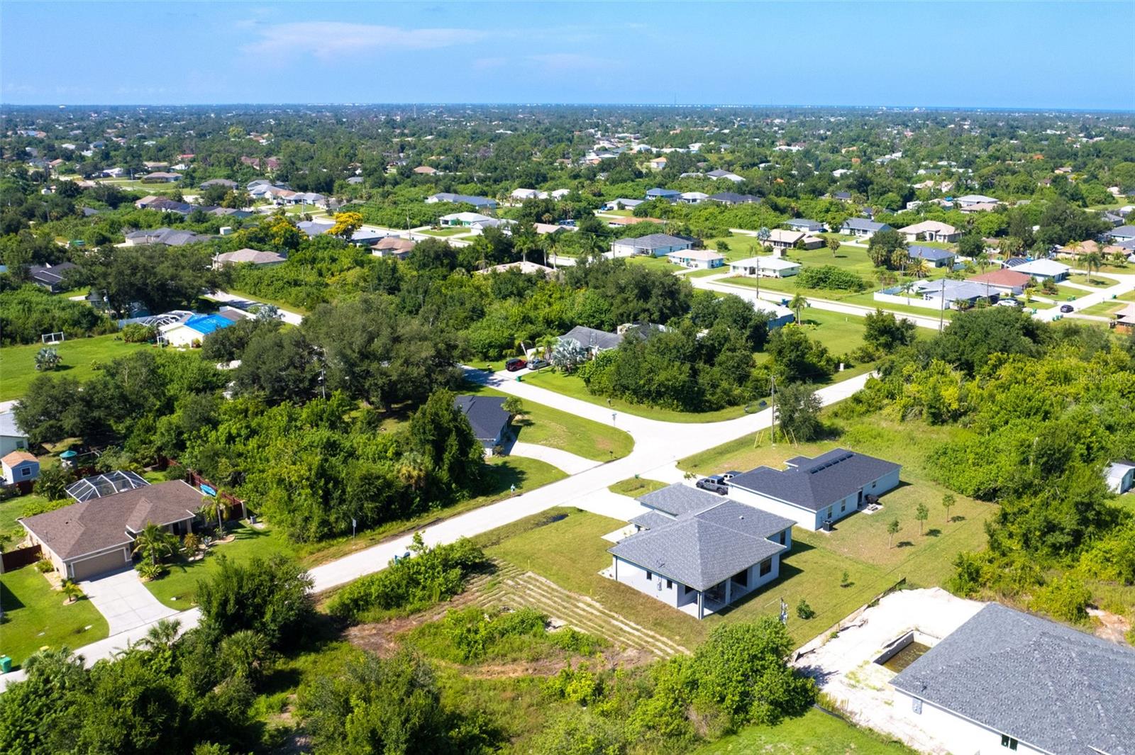 Image 54 of 55 For 11042 Carnegie Avenue