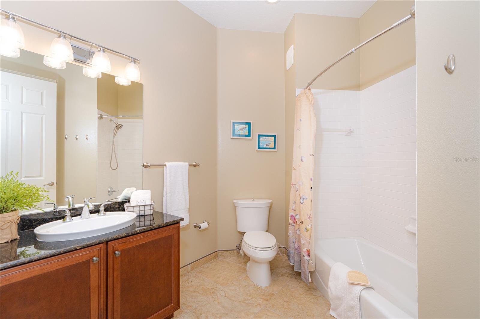 Image 34 of 45 For 10501 Amberjack Way 402