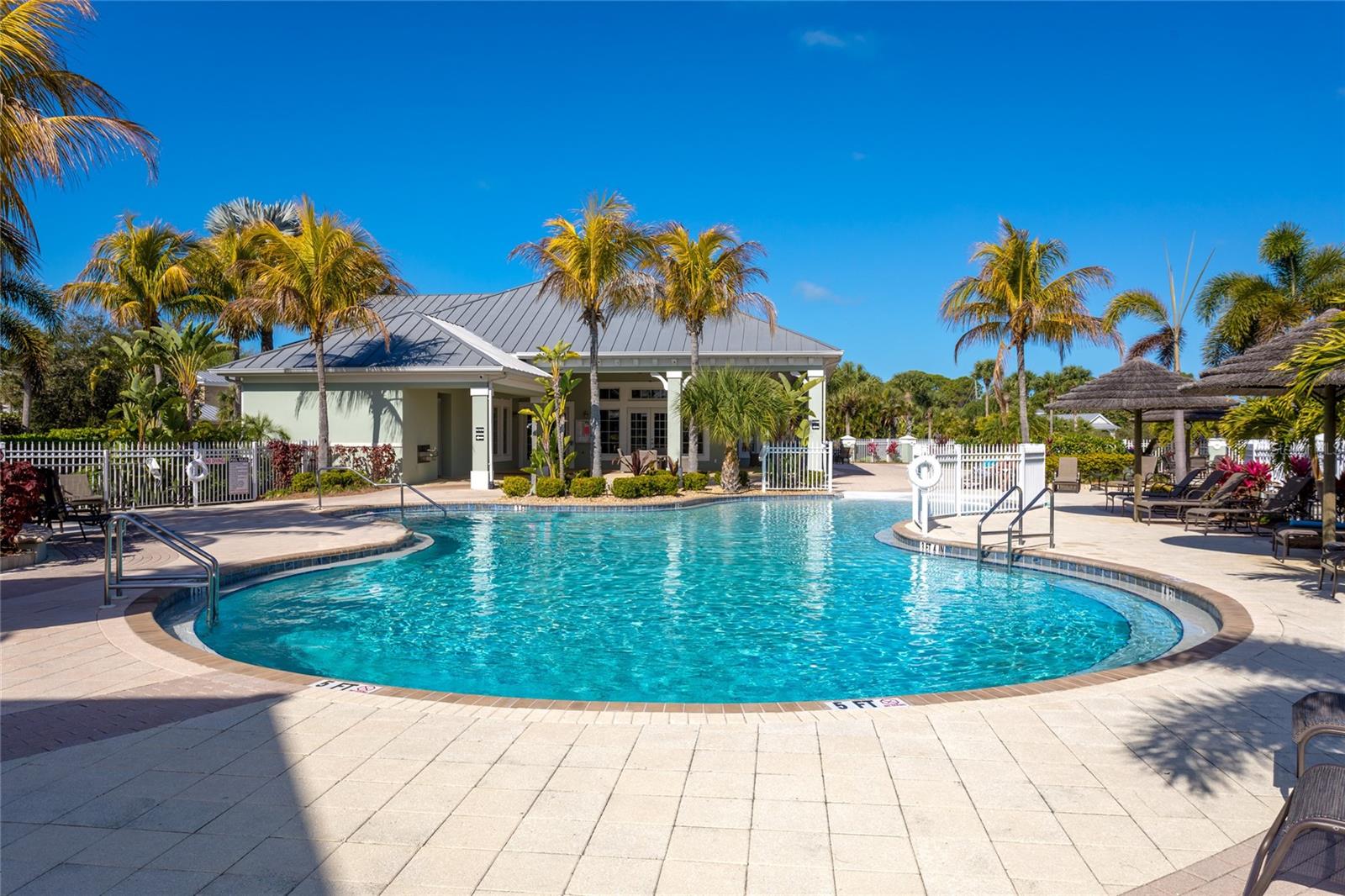 Image 44 of 45 For 10501 Amberjack Way 402