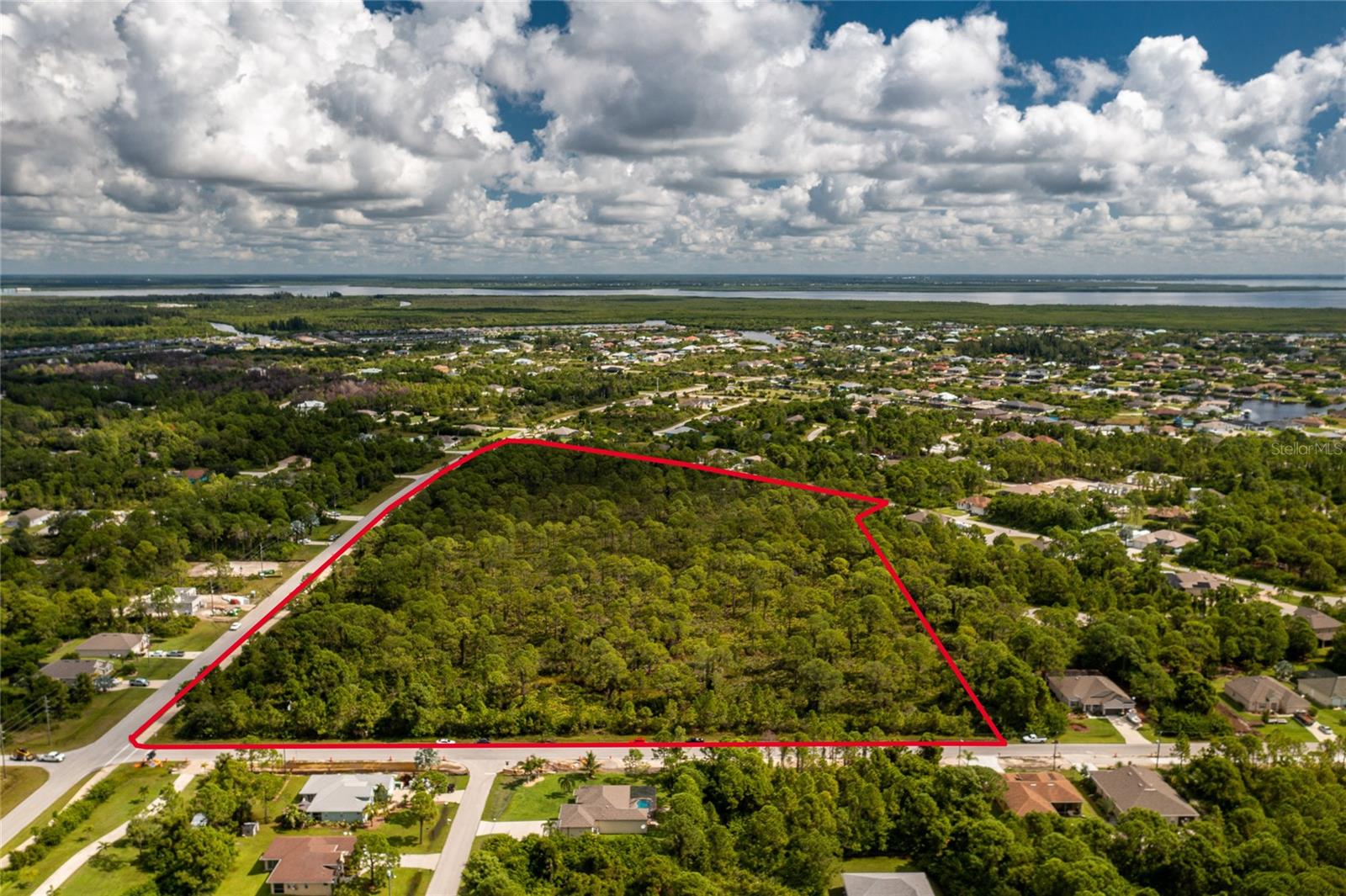 Image 6 of 12 For 15027 San Domingo Boulevard