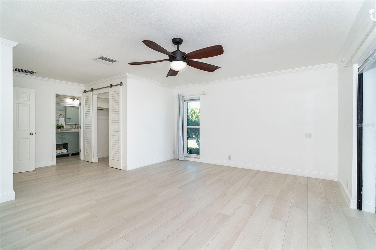 Image 23 of 72 For 13045 Via Cassia