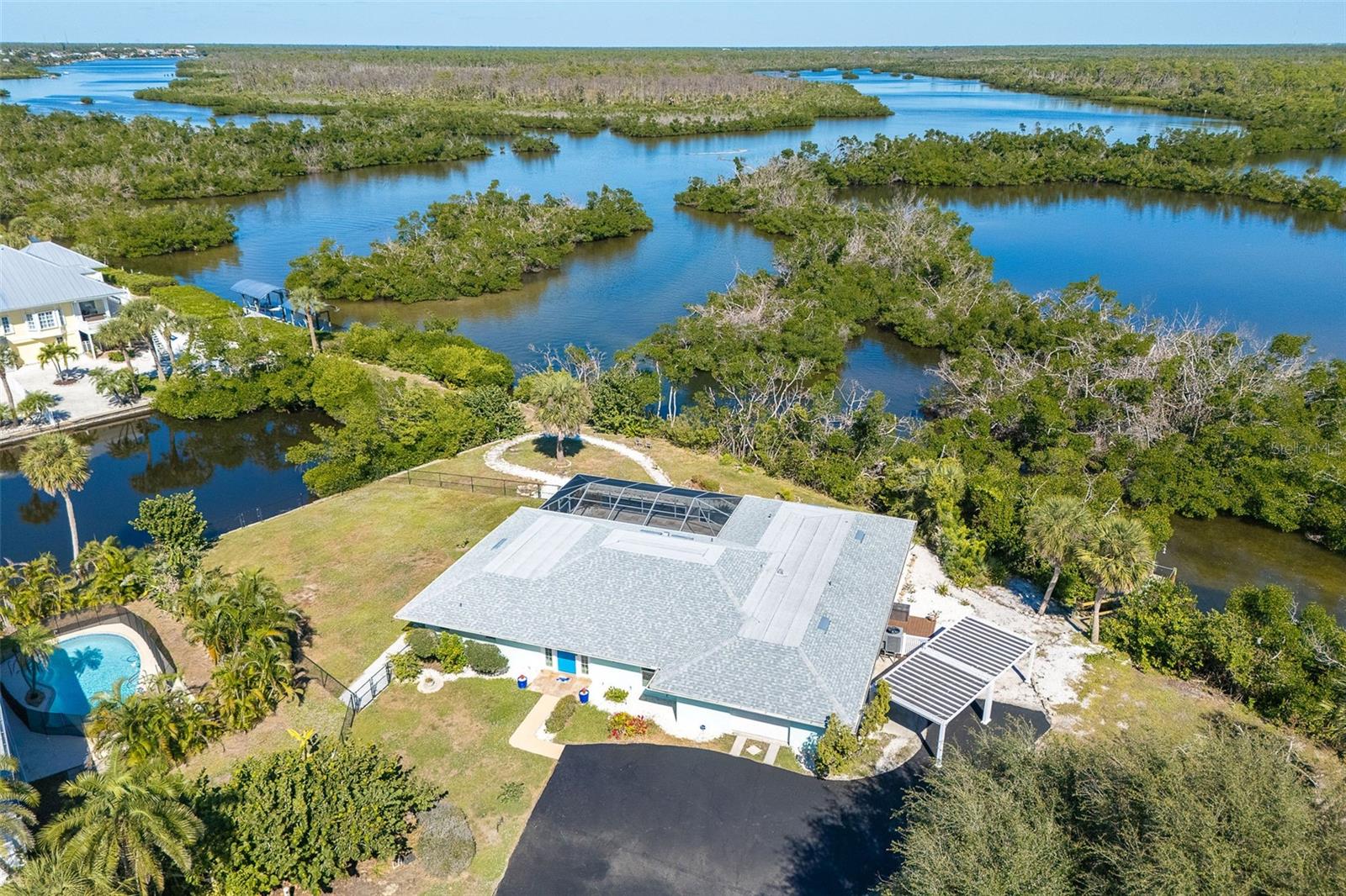 Image 62 of 72 For 13045 Via Cassia