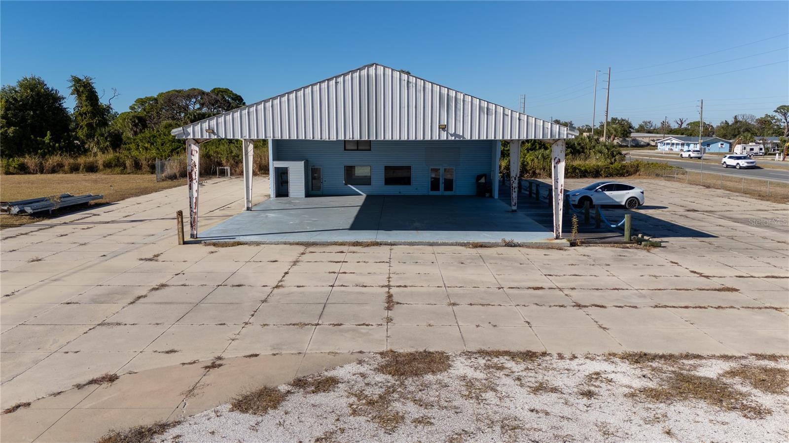 Image 13 of 21 For 3060 Placida Road