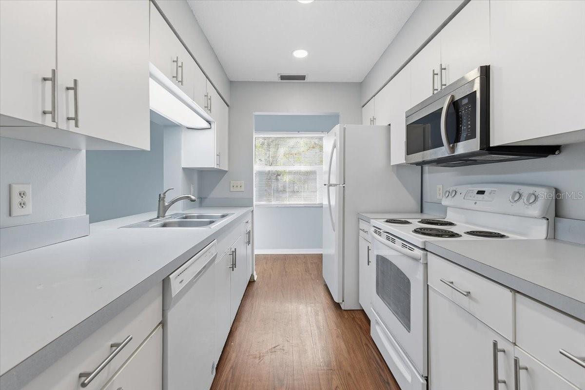 Image 10 of 23 For 10340 Kidron Avenue B