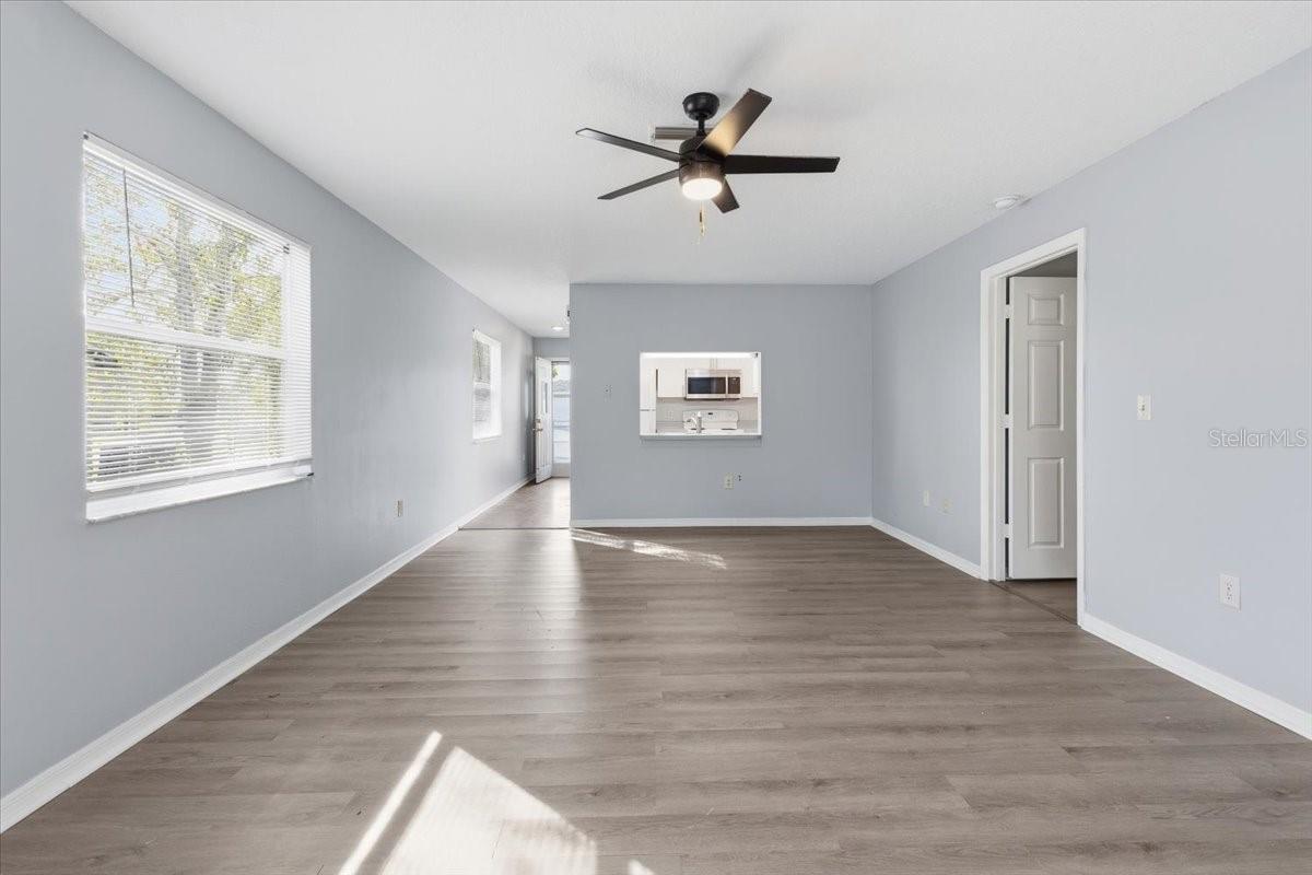 Image 14 of 23 For 10340 Kidron Avenue B