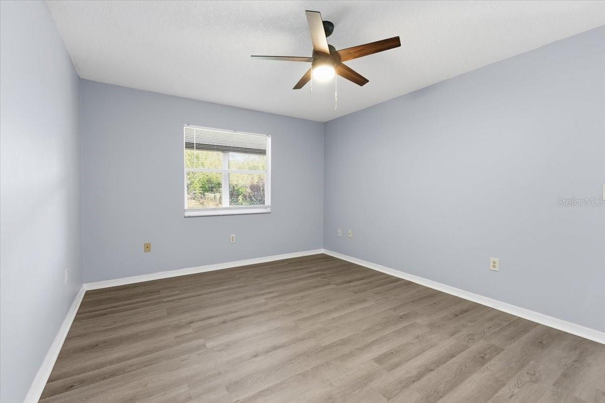 Image 15 of 23 For 10340 Kidron Avenue B