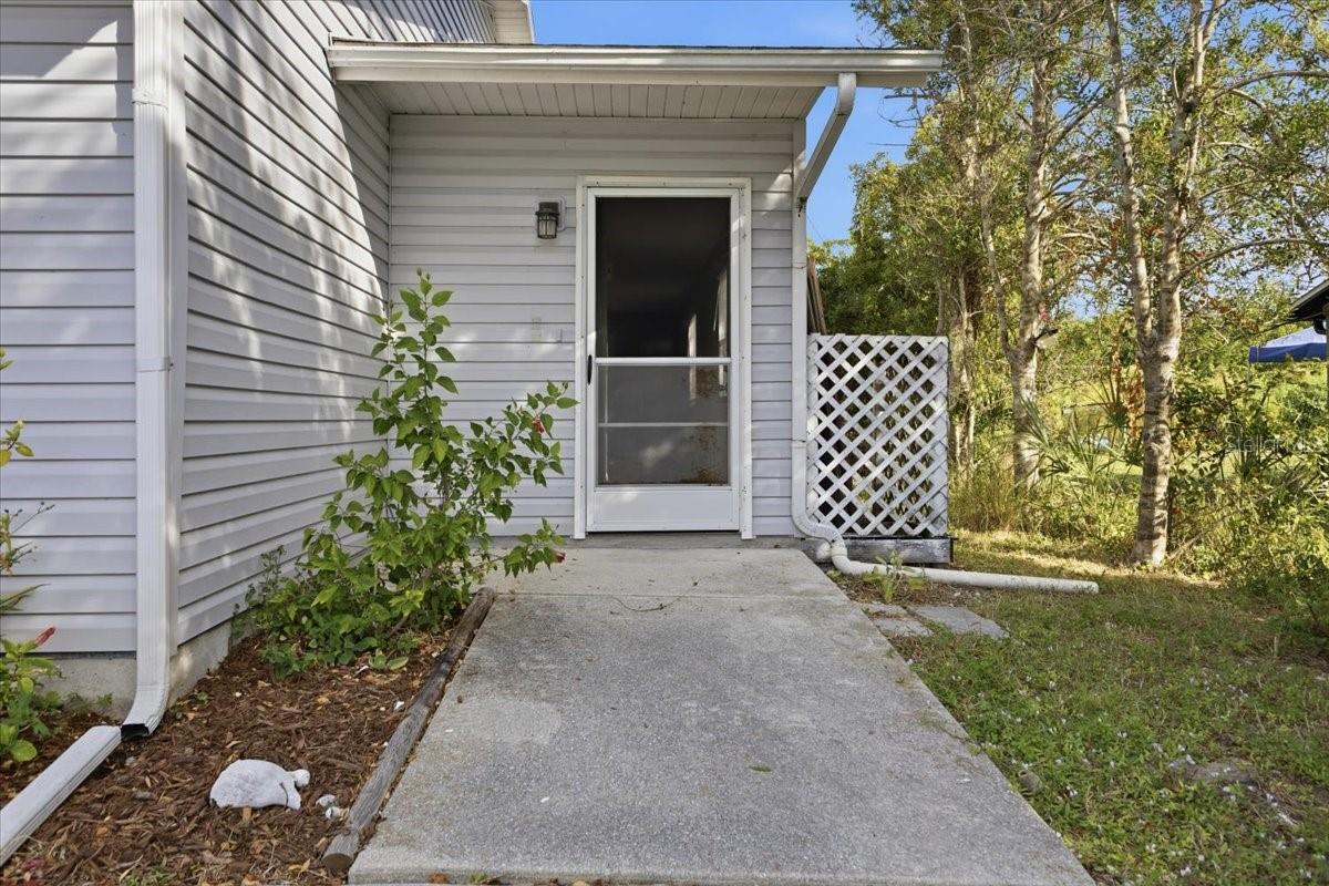 Image 2 of 23 For 10340 Kidron Avenue B