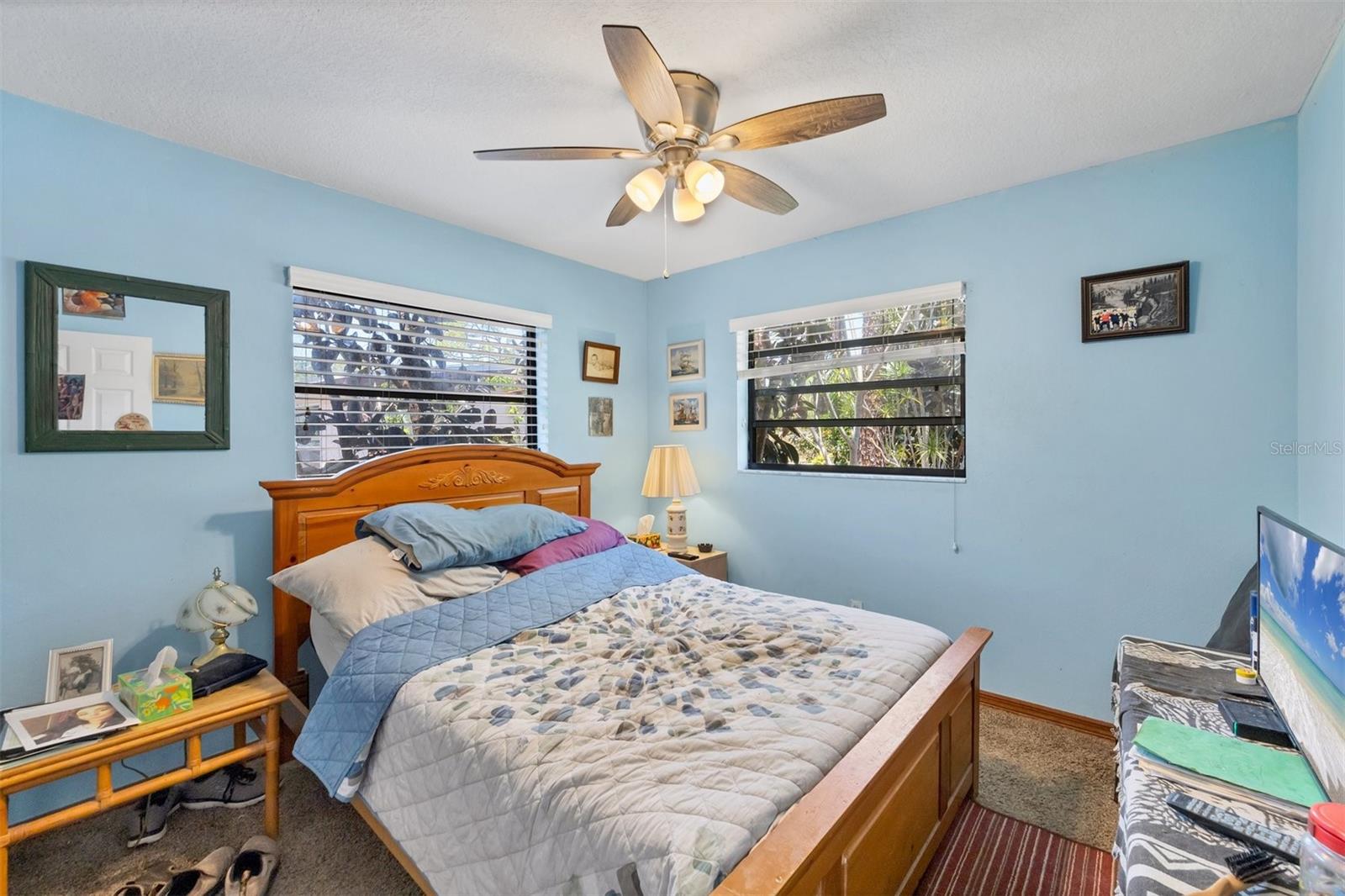 Image 17 of 35 For 521 Artists Avenue