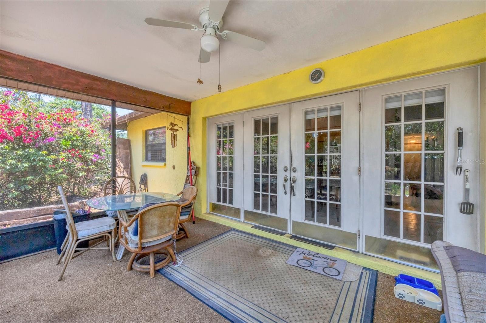 Image 27 of 35 For 521 Artists Avenue