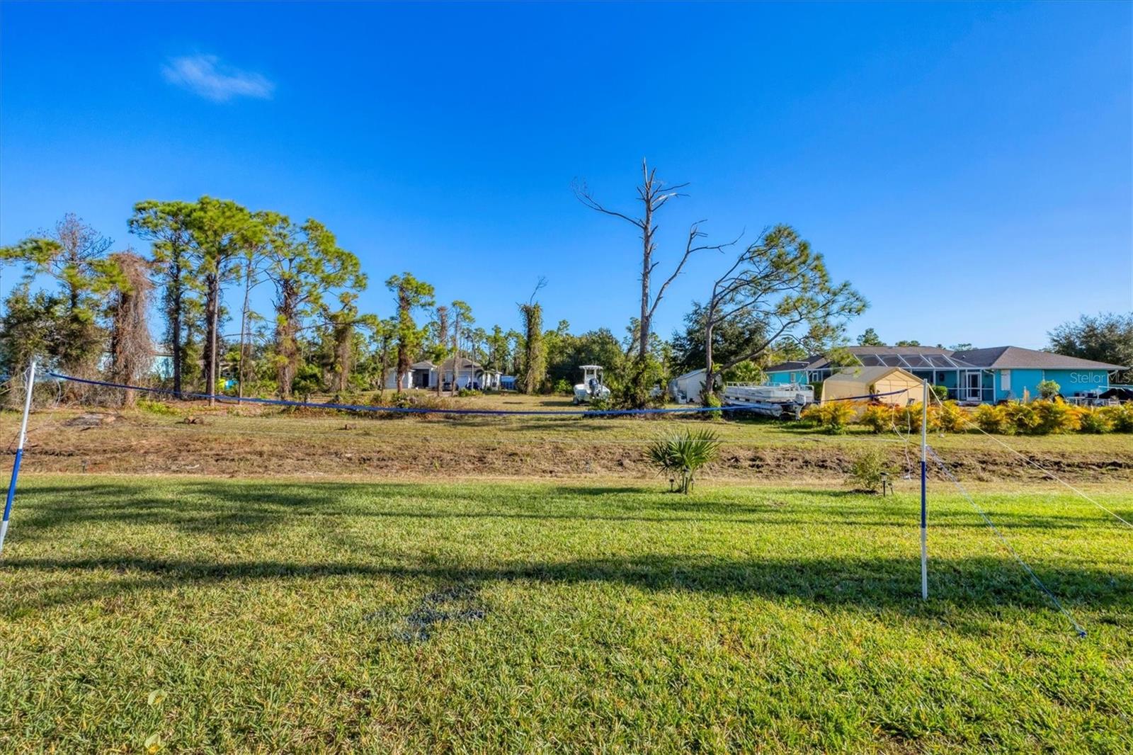 Image 32 of 61 For 14368 Overlook Avenue