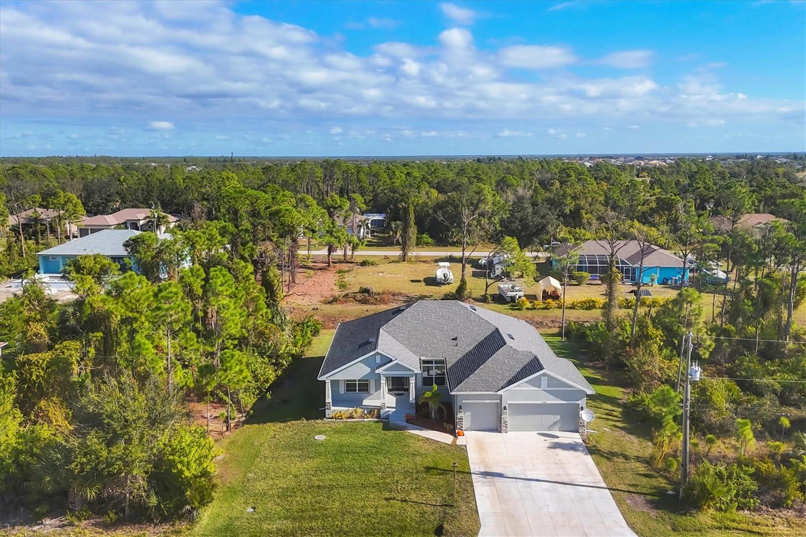 Image 38 of 61 For 14368 Overlook Avenue