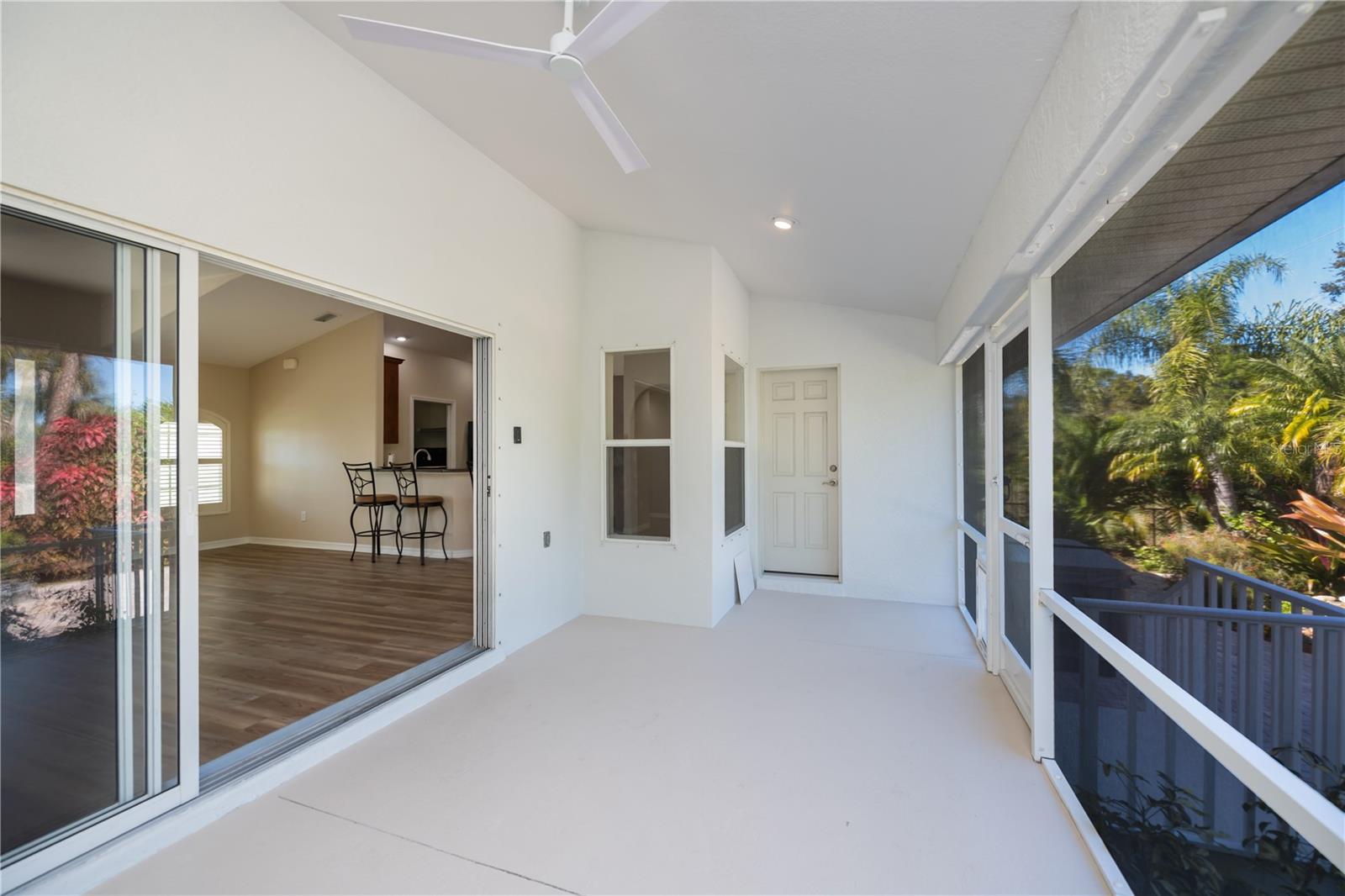 Image 44 of 75 For 271 Annapolis Lane