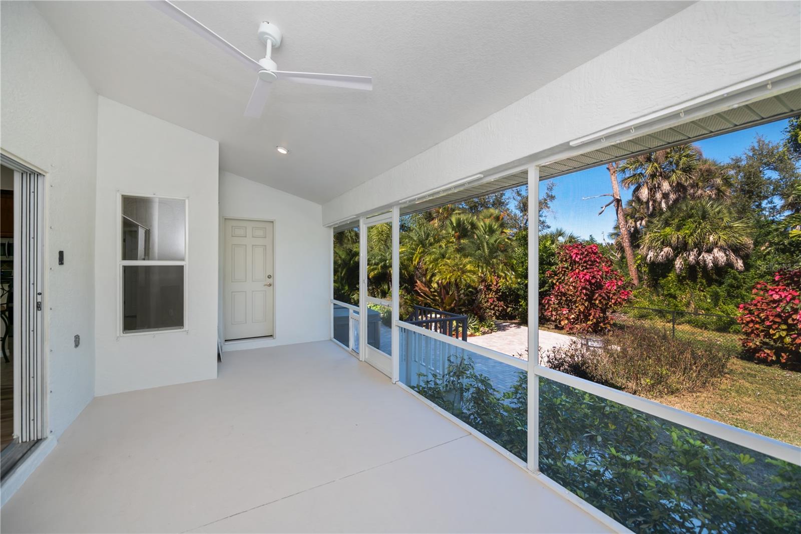 Image 45 of 75 For 271 Annapolis Lane