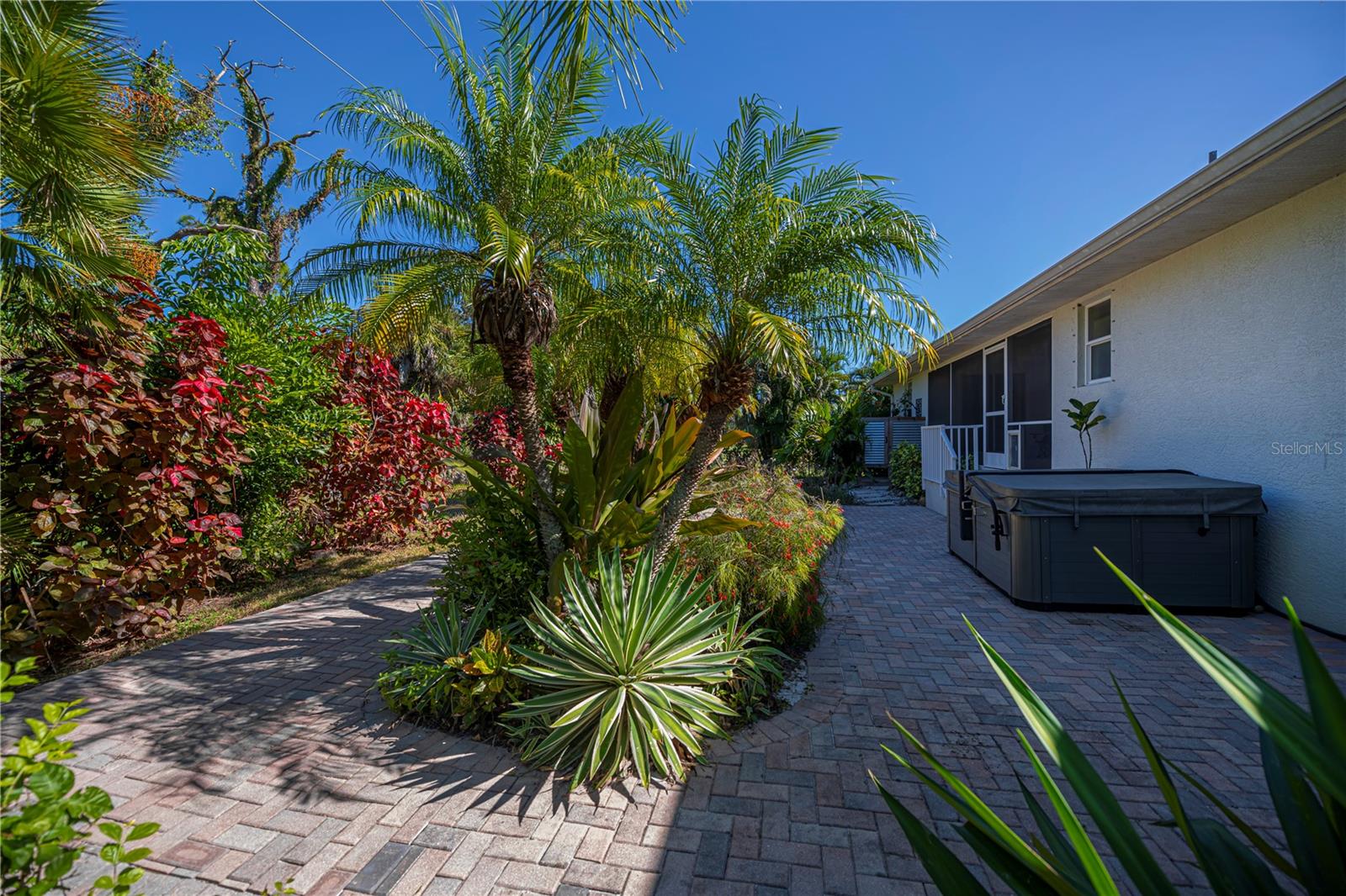 Image 54 of 75 For 271 Annapolis Lane