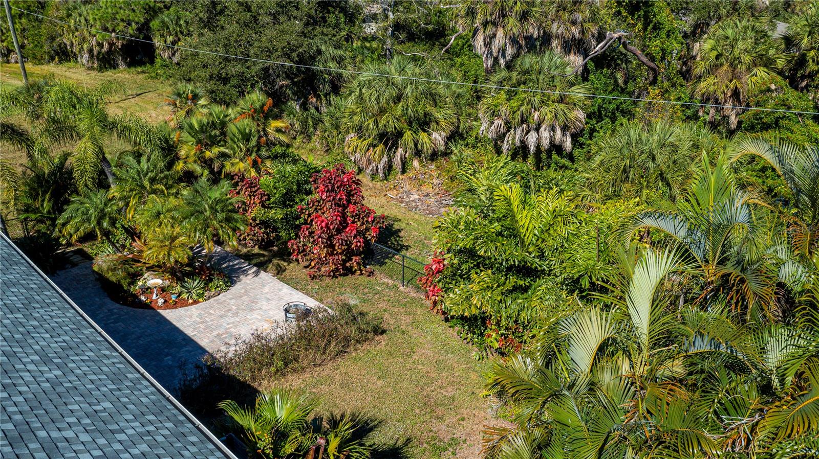 Image 60 of 75 For 271 Annapolis Lane