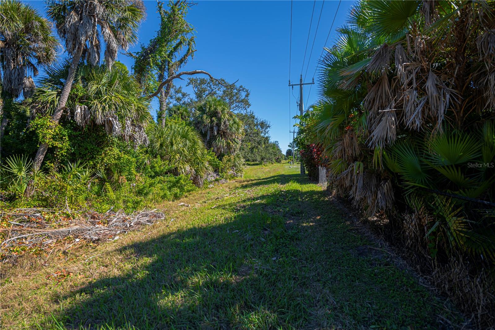 Image 69 of 75 For 271 Annapolis Lane