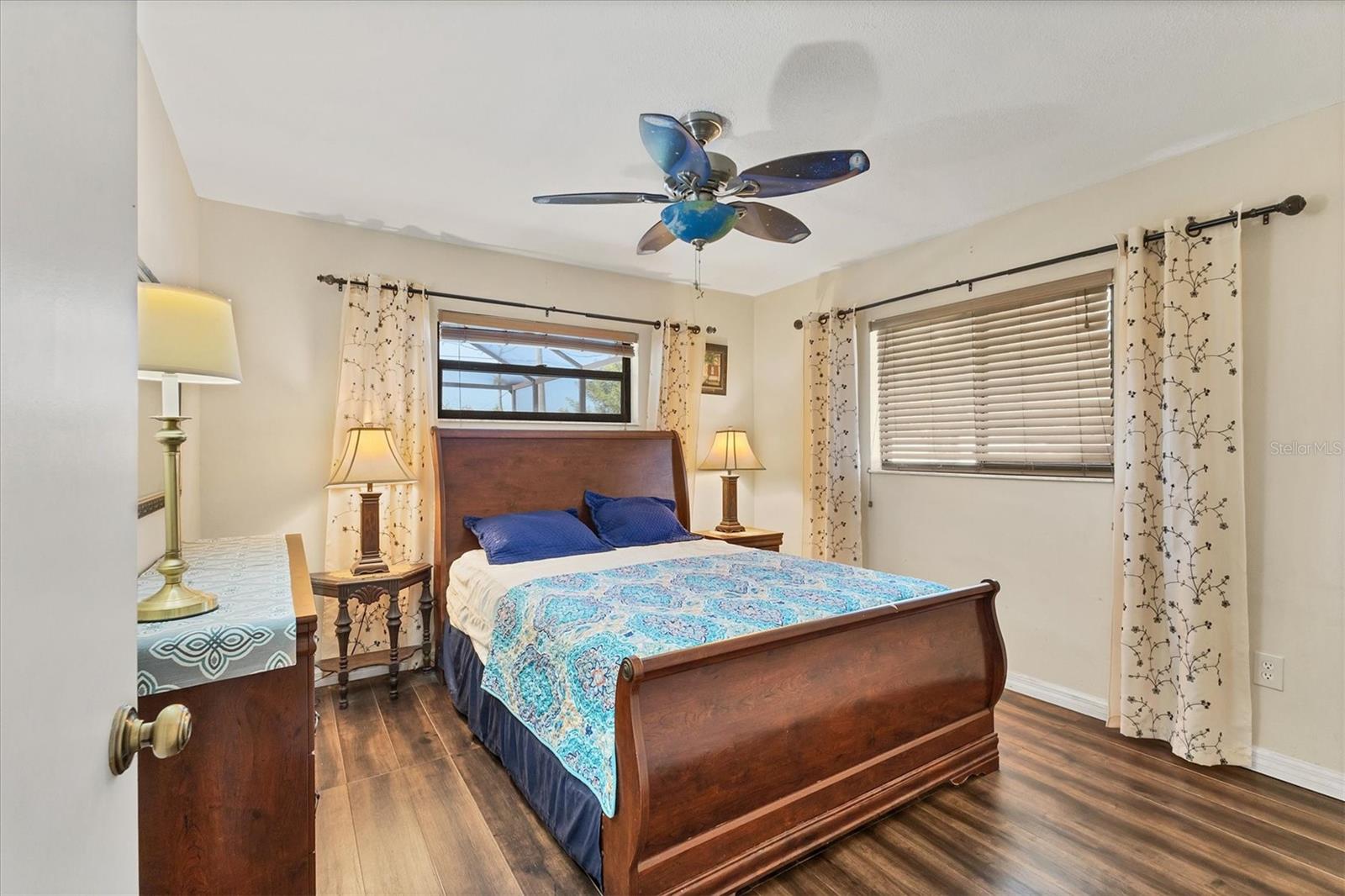 Image 20 of 39 For 7047 Adderly Street