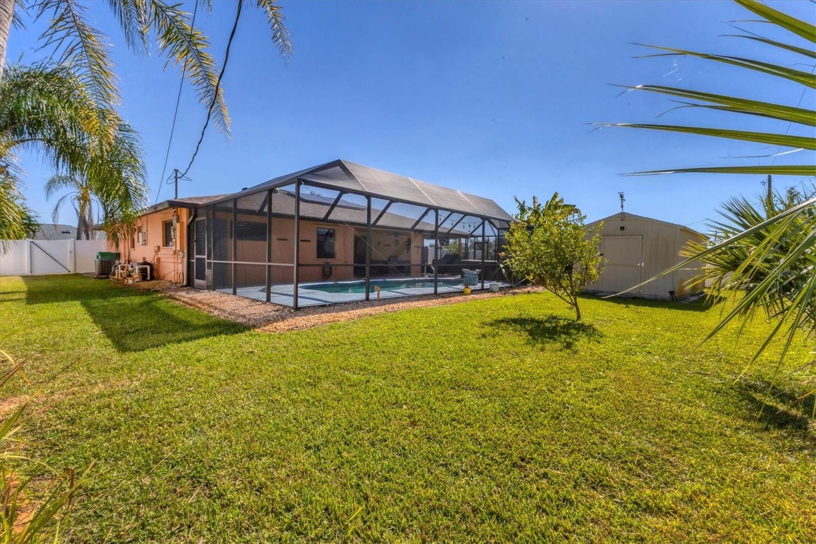 Image 31 of 39 For 7047 Adderly Street