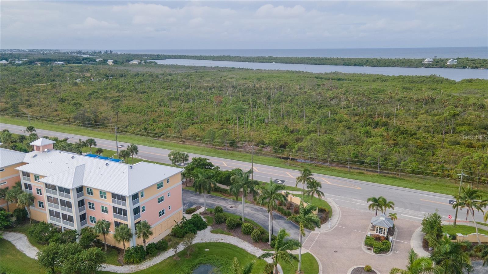 Image 18 of 20 For 8403 Placida Road 303