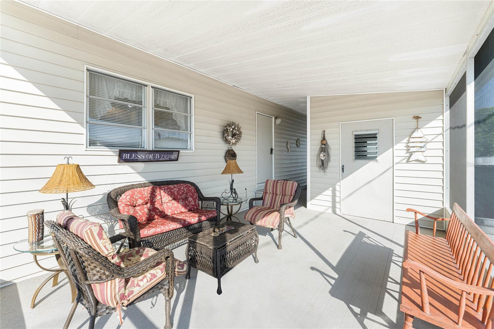 Image 23 of 44 For 1315 Flamingo Drive