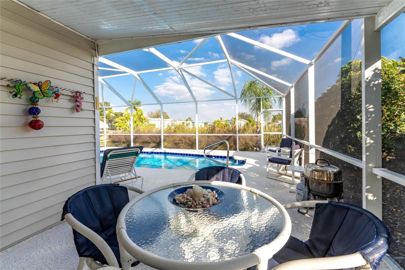 Image 27 of 44 For 1315 Flamingo Drive