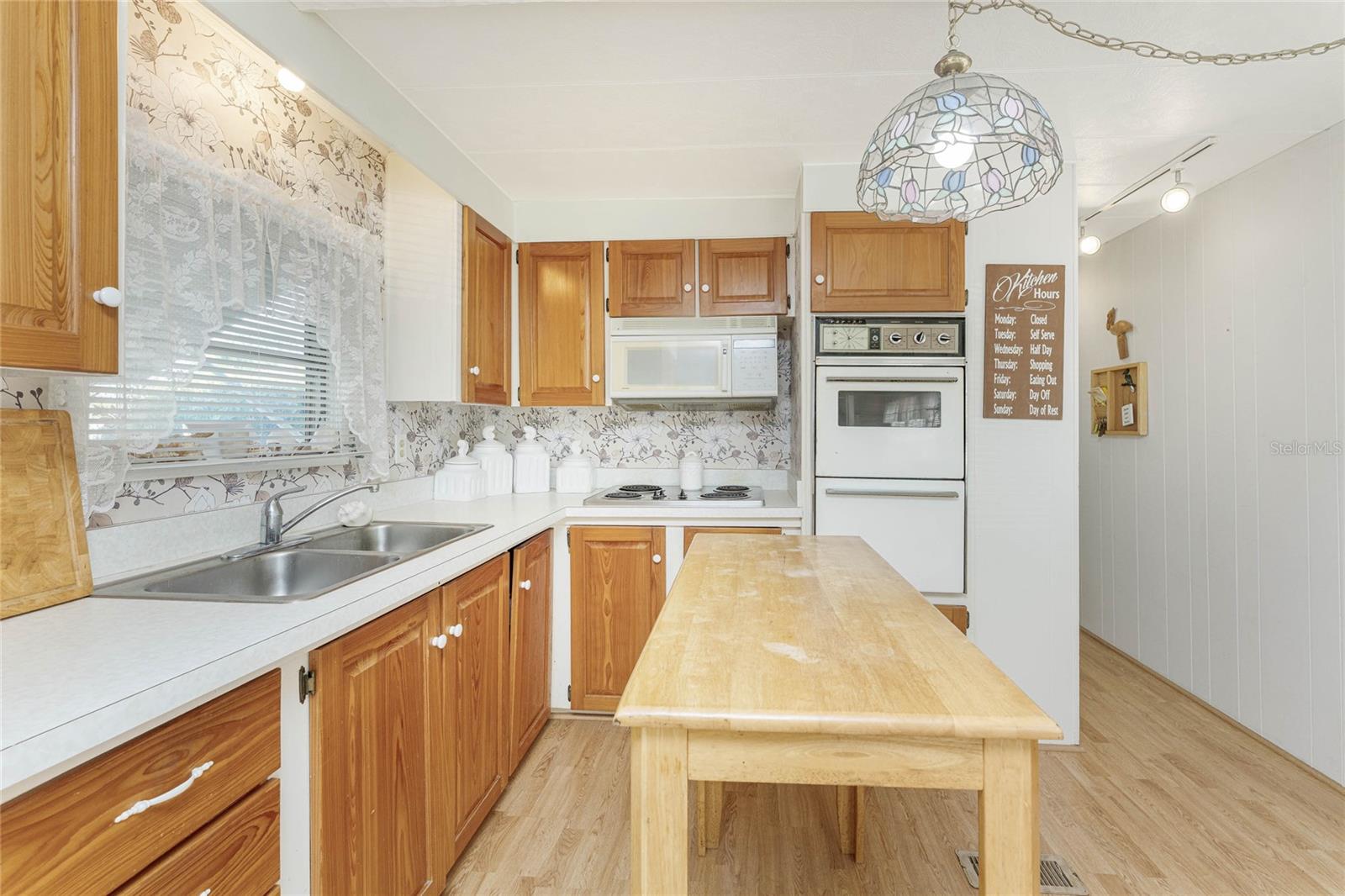 Image 8 of 44 For 1315 Flamingo Drive