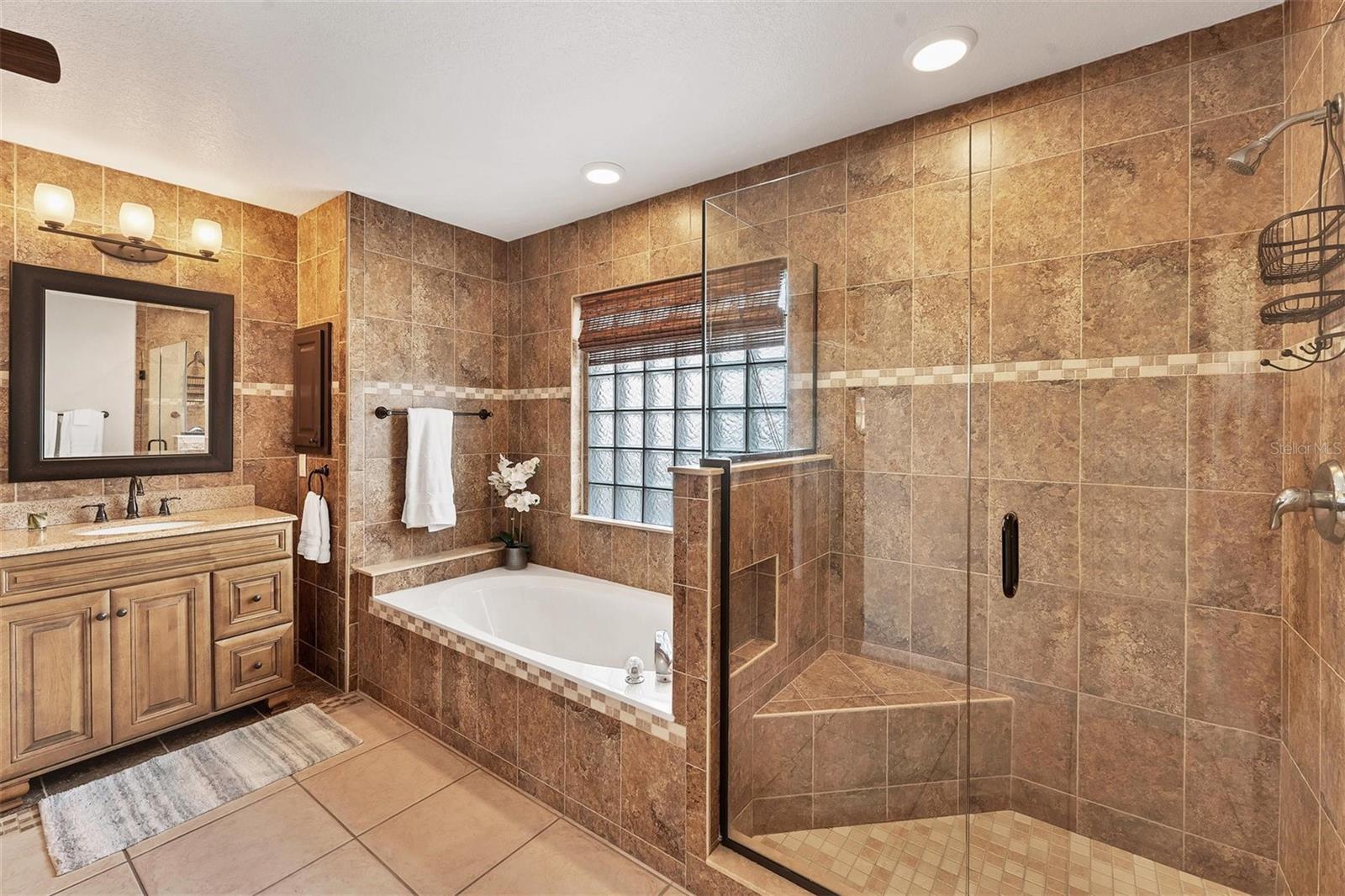 Image 20 of 38 For 11 Amberjack Terrace