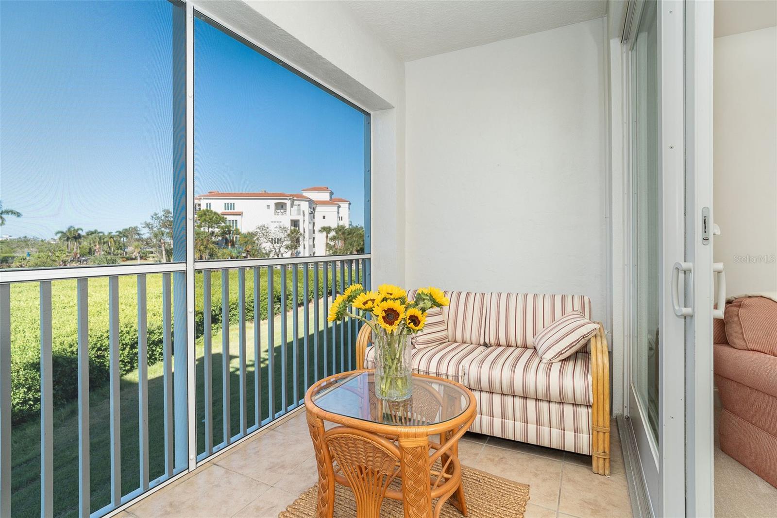 Image 27 of 55 For 11220 Hacienda Del Mar Boulevard 203