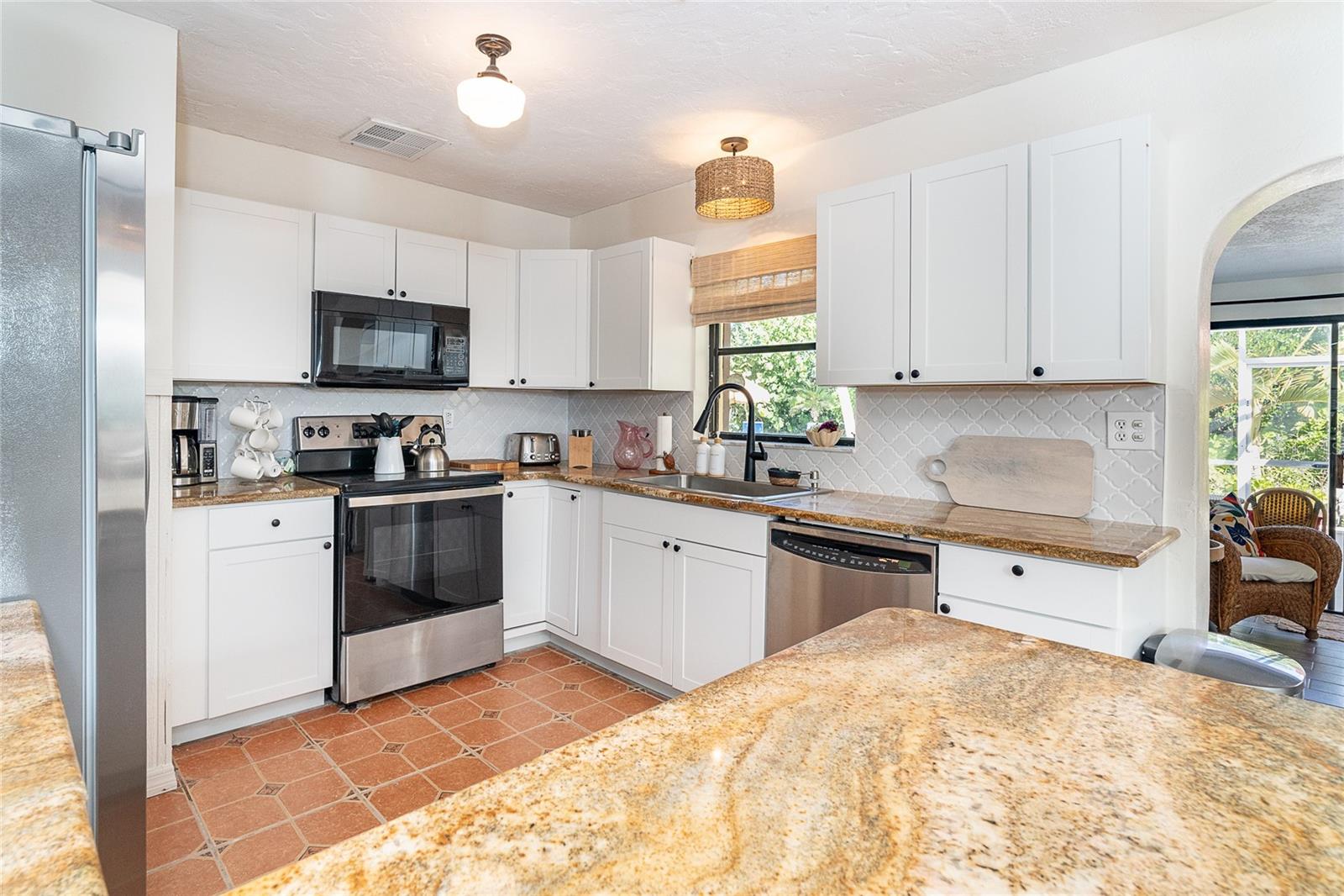 Image 16 of 70 For 90 Gulf Boulevard