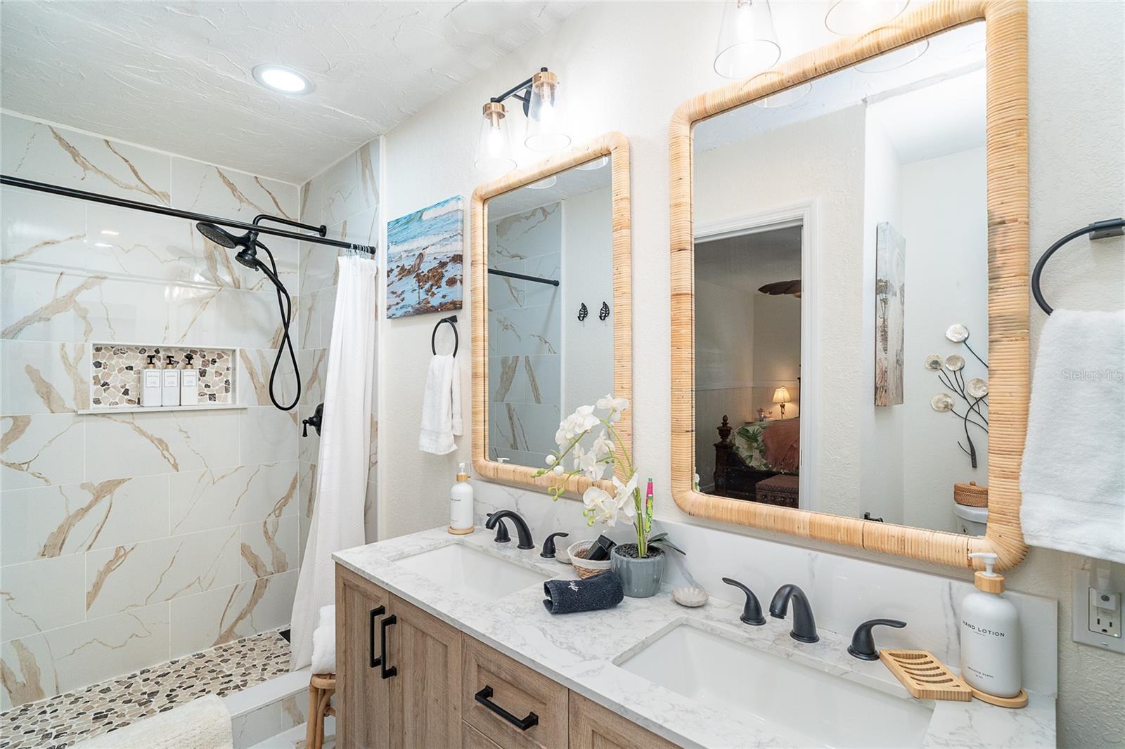 Image 43 of 70 For 90 Gulf Boulevard