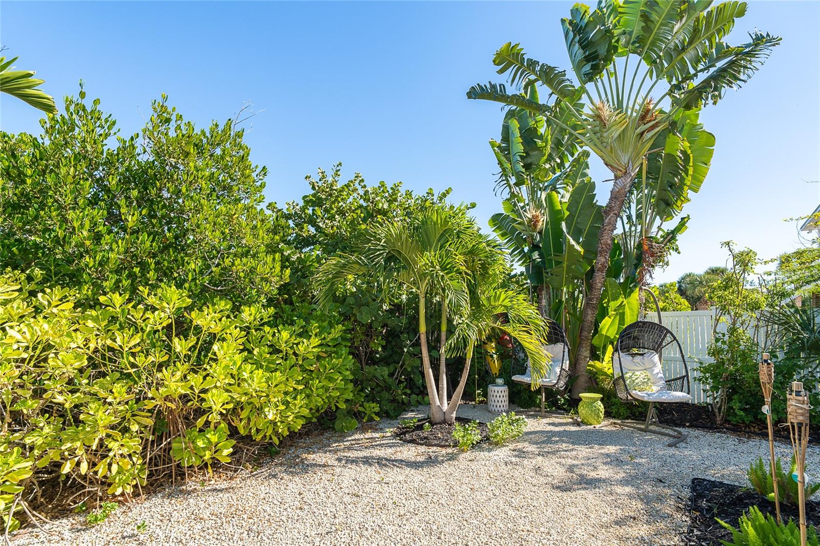 Image 46 of 70 For 90 Gulf Boulevard